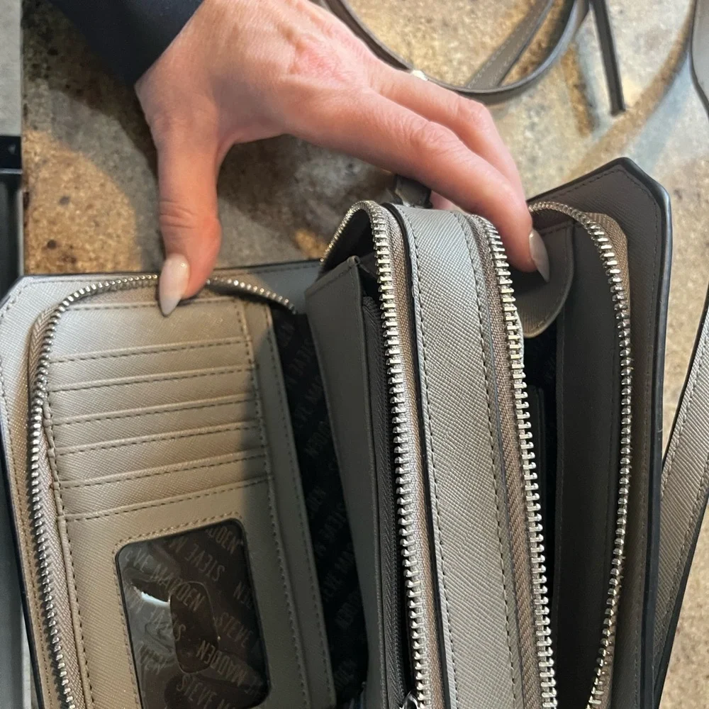 Steve Madden Charcoal Card Holder Purse